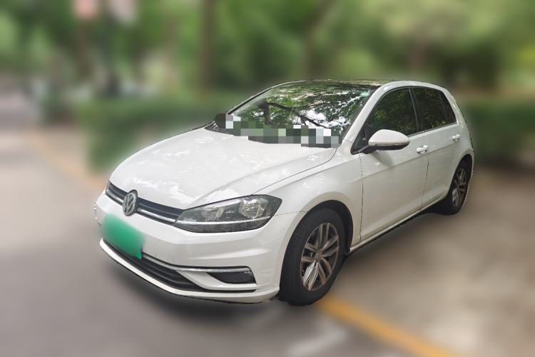 Used Volkswagen Golf 2019 280TSI DSG Comfort Version China V Standard Guazi used car, China used car export, Used car for sale, Used  cars, Cheapest cars for sale