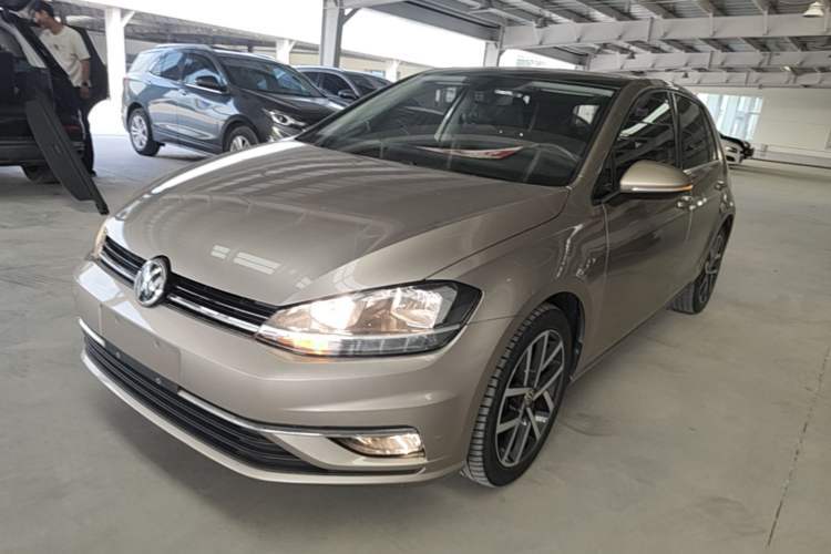 Used Volkswagen Golf 2019 280TSI DSG Luxury Version China VI Standard Guazi used car, China used car export, Used car for sale, Used  cars, Cheapest cars for sale