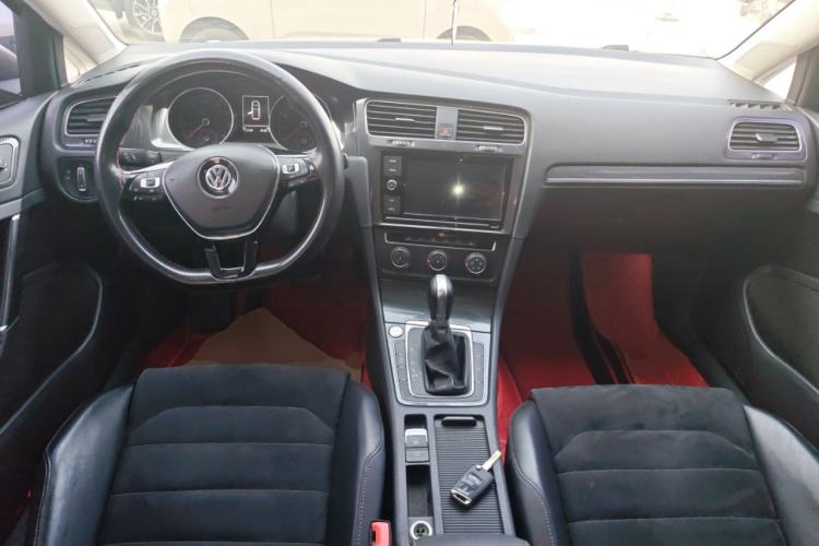 Used Volkswagen Golf 2019 280TSI DSG Luxury Version China V Standard Center Console