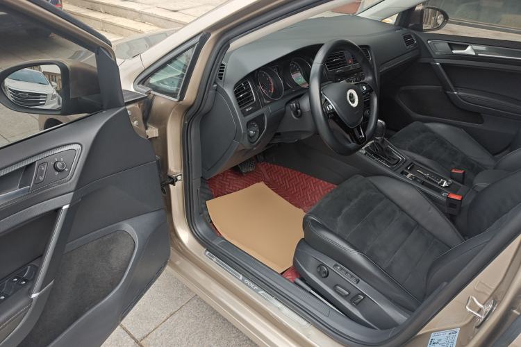 Used Volkswagen Golf 2019 280TSI DSG Luxury Version China V Standard Driver Seat