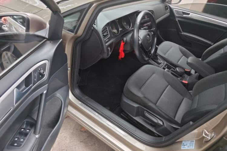 Used Volkswagen Golf 2019 280TSI DSG Comfort Version China V Standard Driver Seat