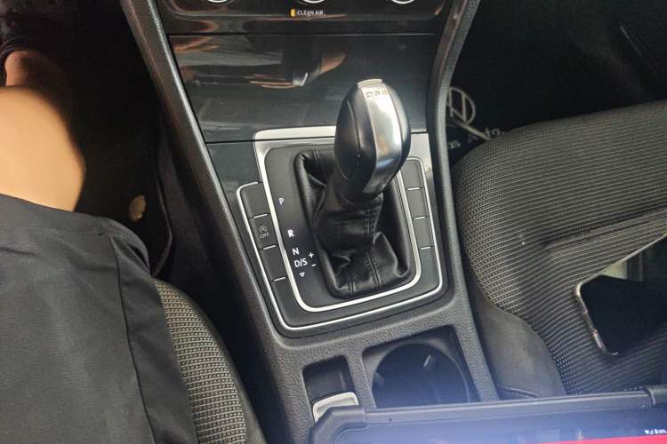 Used Volkswagen Golf 2019 280TSI DSG Comfort Version China V Standard Gear Lever