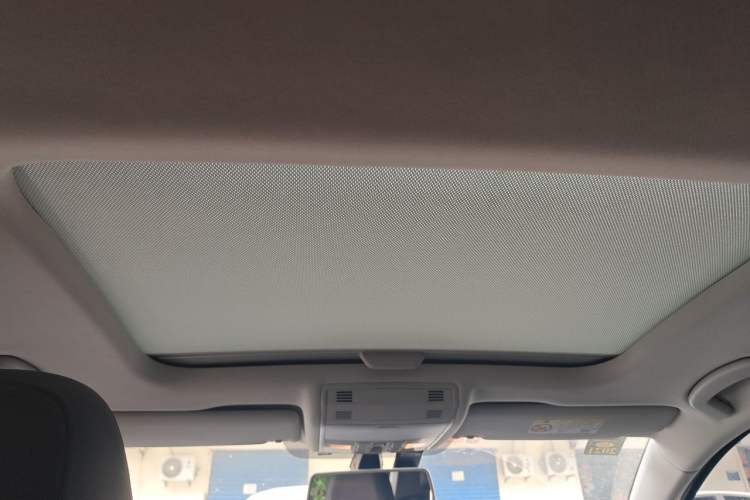 Used Volkswagen Golf 2019 280TSI DSG Comfort Version China VI Standard Headliner