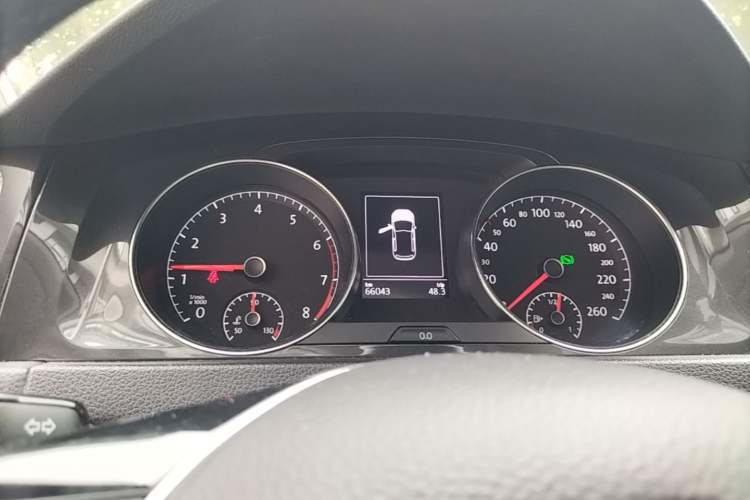 Used Volkswagen Golf 2019 200TSI DSG Comfort & Ambition Edition China VI Standard Instrument Cluster