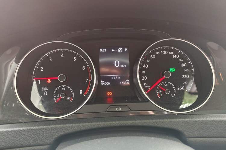 Used Volkswagen Golf 2019 280TSI DSG Comfort Version China VI Standard Instrument Cluster