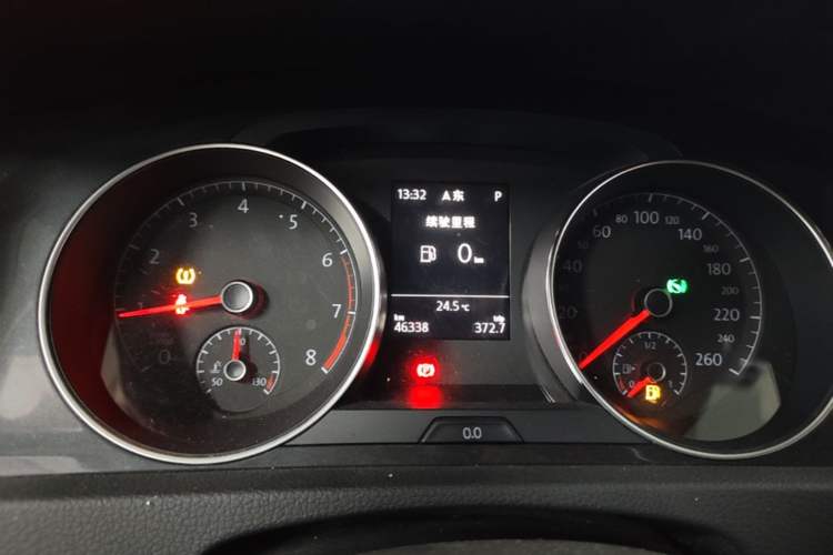 Used Volkswagen Golf 2019 280TSI DSG Comfort Version China VI Standard Instrument Cluster