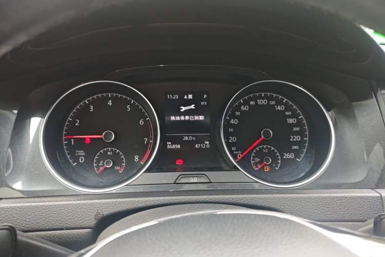 Used Volkswagen Golf 2019 280TSI DSG Comfort Version China VI Standard Instrument Cluster