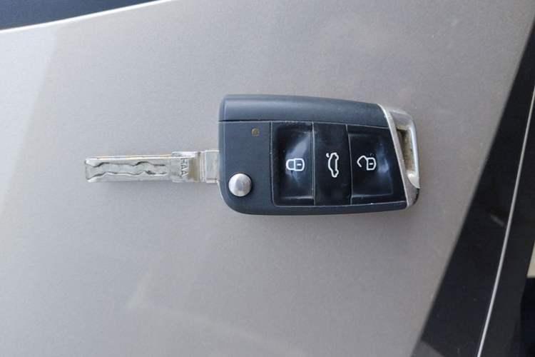 Used Volkswagen Golf 2019 200TSI DSG Comfort & Ambition Edition China VI Standard Interior 1