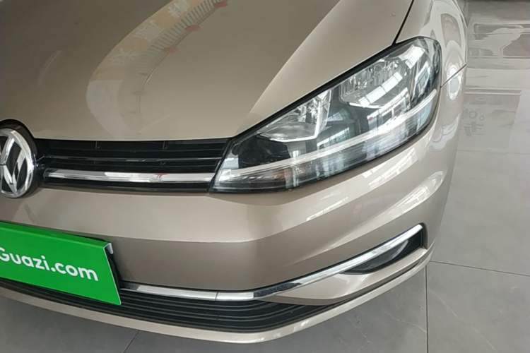 Used Volkswagen Golf 2019 200TSI DSG Comfort Version China VI Standard Left Front Headlight