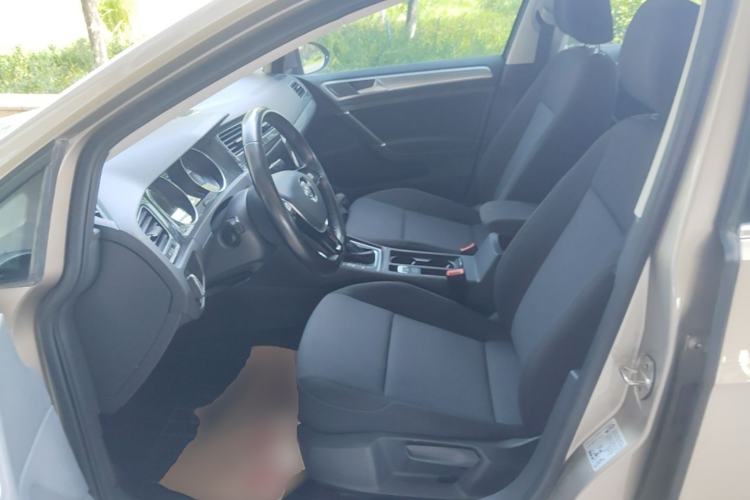 Used Volkswagen Golf 2019 200TSI DSG Comfort & Ambition Edition China VI Standard Left Front Seat