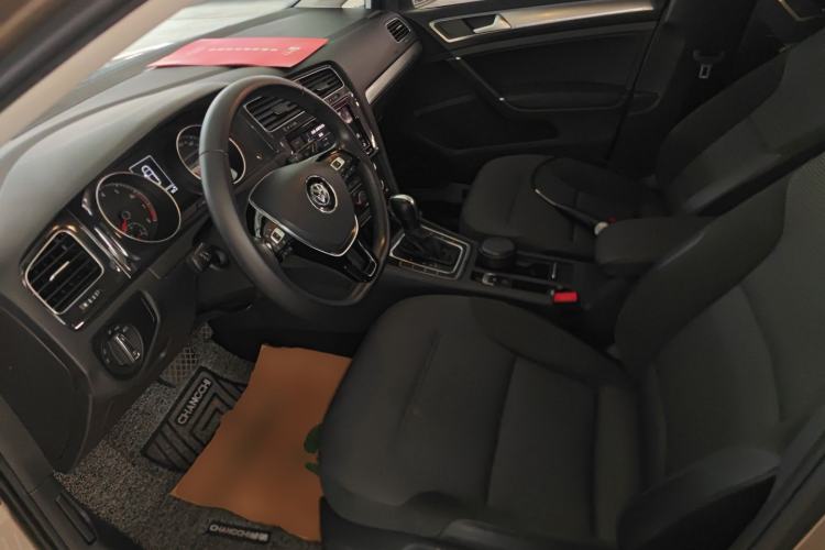 Used Volkswagen Golf 2019 1.6L Automatic Comfort Model China V Standard Left Front Seat