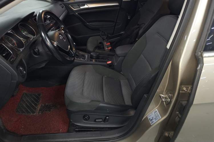 Used Volkswagen Golf 2019 280TSI DSG Comfort Version China VI Standard Left Front Seat