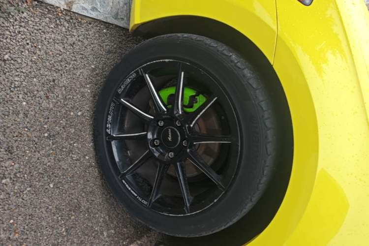 Used Volkswagen Golf 2019 280TSI DSG Luxury Version China V Standard Left Front Wheel Hub