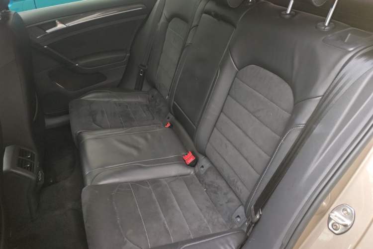 Used Volkswagen Golf 2019 280TSI DSG Luxury Version China V Standard Left Rear Seat