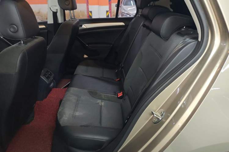 Used Volkswagen Golf 2019 280TSI DSG Comfort Version China VI Standard Left Rear Seat