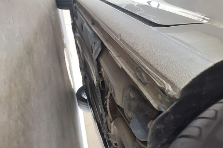 Used Volkswagen Golf 2019 200TSI DSG Comfort & Ambition Edition China VI Standard Left Side Sill