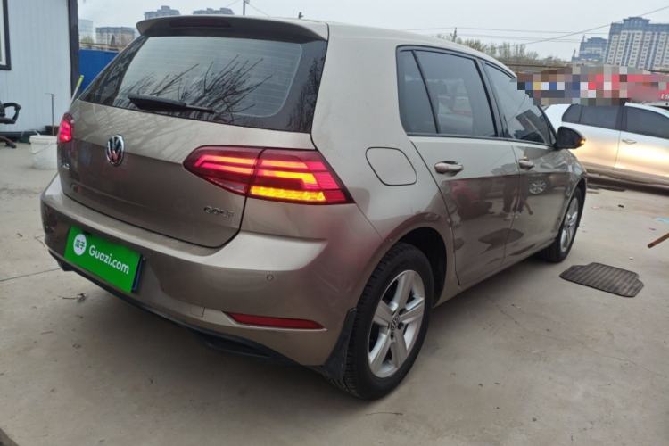 Used Volkswagen Golf 2019 1.6L Automatic Fashion Model China V Standard Rear Right 45 Deg