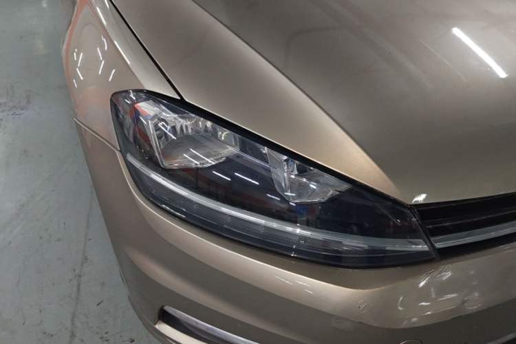 Used Volkswagen Golf 2019 280TSI DSG Comfort Version China VI Standard Right Front Headlight