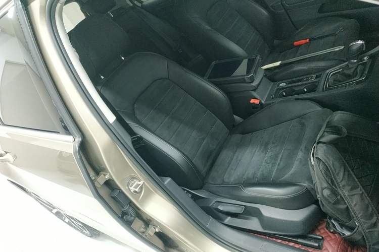 Used Volkswagen Golf 2019 280TSI DSG Luxury Version China V Standard Right Front Seat