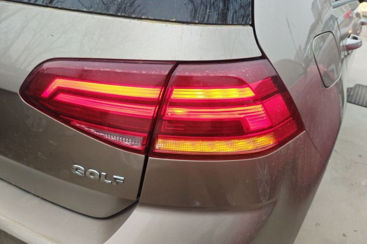 Used Volkswagen Golf 2019 1.6L Automatic Fashion Model China V Standard Right Rear Taillight