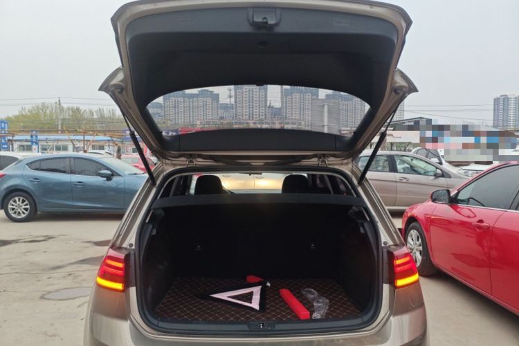 Used Volkswagen Golf 2019 1.6L Automatic Fashion Model China V Standard Trunk