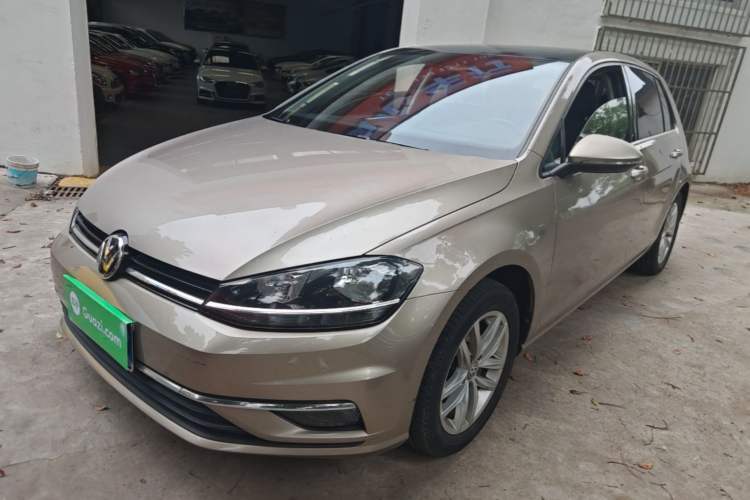 Used Volkswagen Golf 2019 280TSI DSG Comfort Version China V Standard Guazi used car, China used car export, Used car for sale, Used cars, Cheapest cars for sale