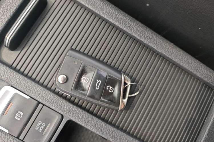 Used Volkswagen Golf 2019 280TSI DSG Luxury Version China V Standard Vehicle Key