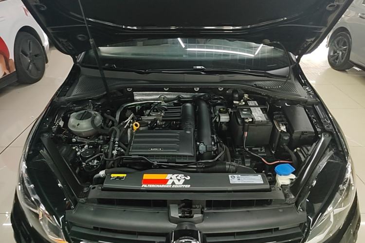 Used Volkswagen Golf 2020 Charming Edition 280TSI DSG R-Line Engine Bay
