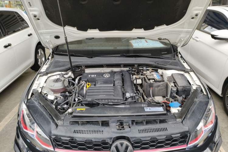 Used Volkswagen Golf 2020 280TSI DSG Comfort Version Engine Bay