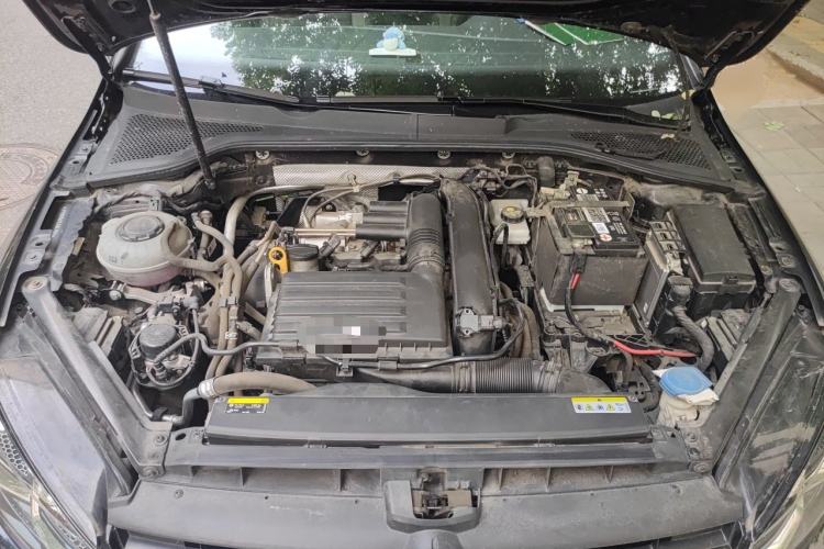 Used Volkswagen Golf 2020 Charming Edition 280TSI DSG R-Line Engine Bay