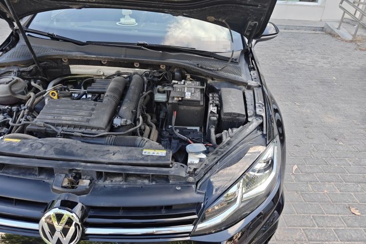 Used Volkswagen Golf 2020 Charming Edition 280TSI DSG R-Line Engine Bay Left
