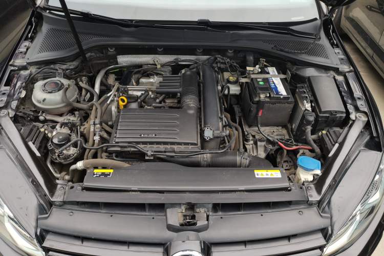 Used Volkswagen Golf 2020 Charming Edition 280TSI DSG R-Line Engine Bay