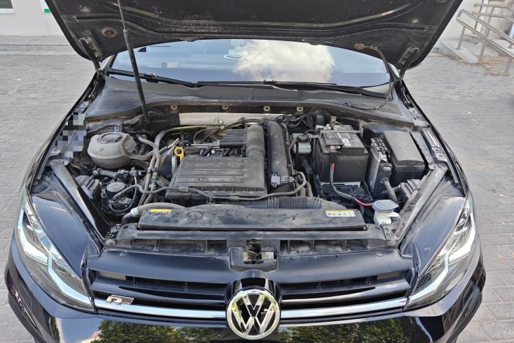 Used Volkswagen Golf 2020 Charming Edition 280TSI DSG R-Line Engine Bay