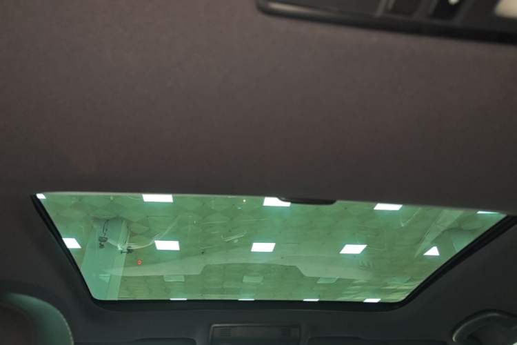 Used Volkswagen Golf 2020 280TSI DSG R-Line Version Headliner
