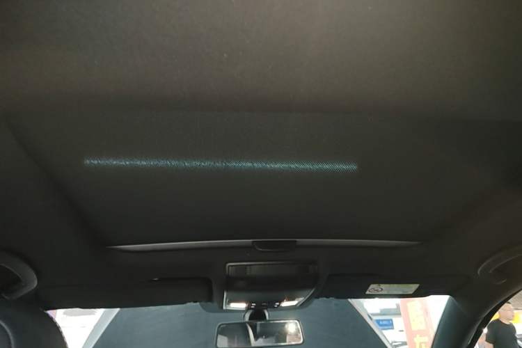 Used Volkswagen Golf 2020 Charming Edition 280TSI DSG R-Line Headliner