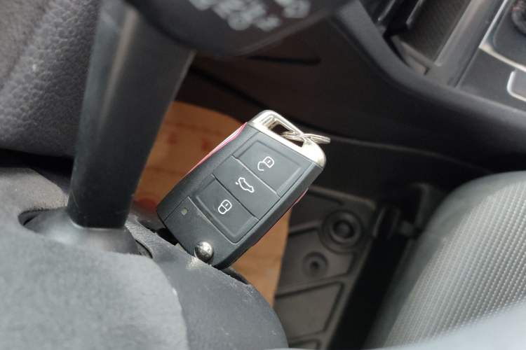 Used Volkswagen Golf 2020 280TSI DSG Comfort Version Interior 1