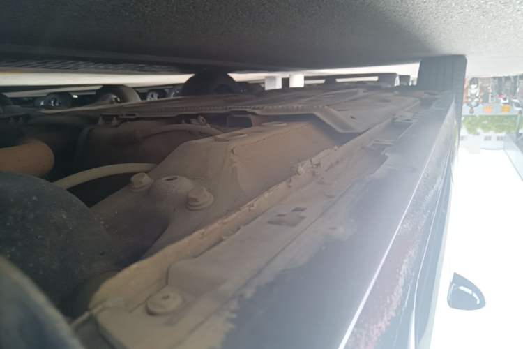 Used Volkswagen Golf 2020 Charming Edition 280TSI DSG R-Line Left Side Sill