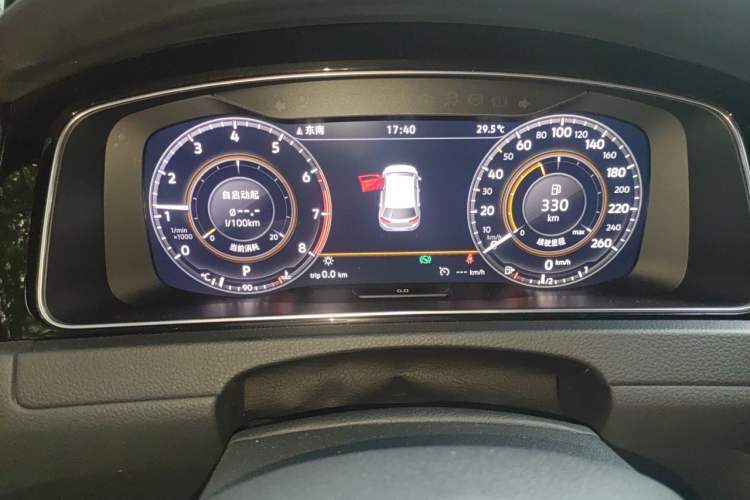 Used Volkswagen Golf 2020 Charming Edition 280TSI DSG R-Line Odometer Close Up