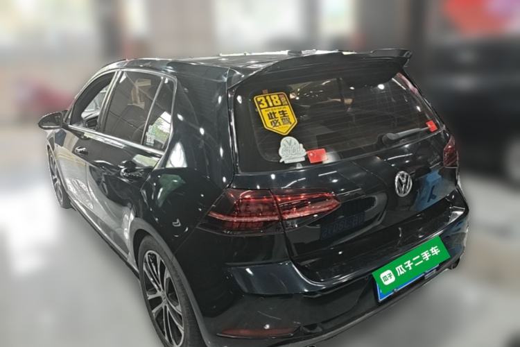 Used Volkswagen Golf 2020 Charming Edition 280TSI DSG R-Line Rear Left 45 Deg