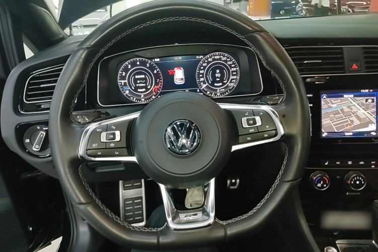 Used Volkswagen Golf 2020 Charming Edition 280TSI DSG R-Line Steering Wheel