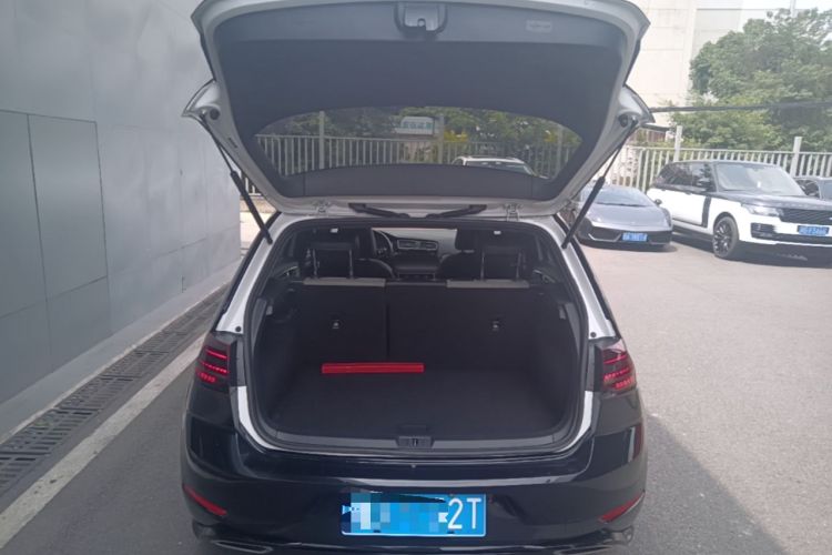 Used Volkswagen Golf 2020 Charming Edition 280TSI DSG R-Line Trunk