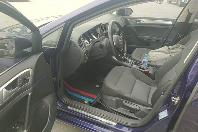 Used Volkswagen Golf 2020 Zhiai Edition 280TSI DSG Comfort Model Driver Seat