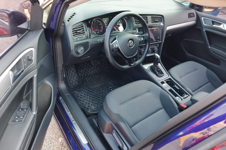 Used Volkswagen Golf 2020 Zhiai Edition 280TSI DSG Comfort Model Driver Seat