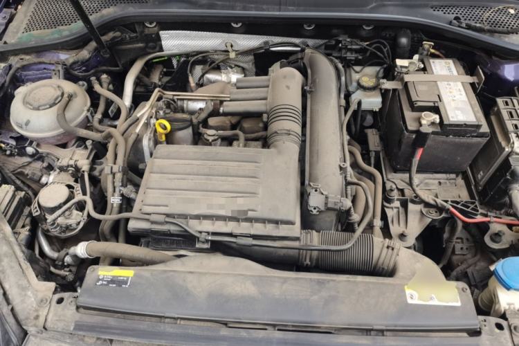 Used Volkswagen Golf 2020 Zhiai Edition 280TSI DSG Comfort Model Engine Bay