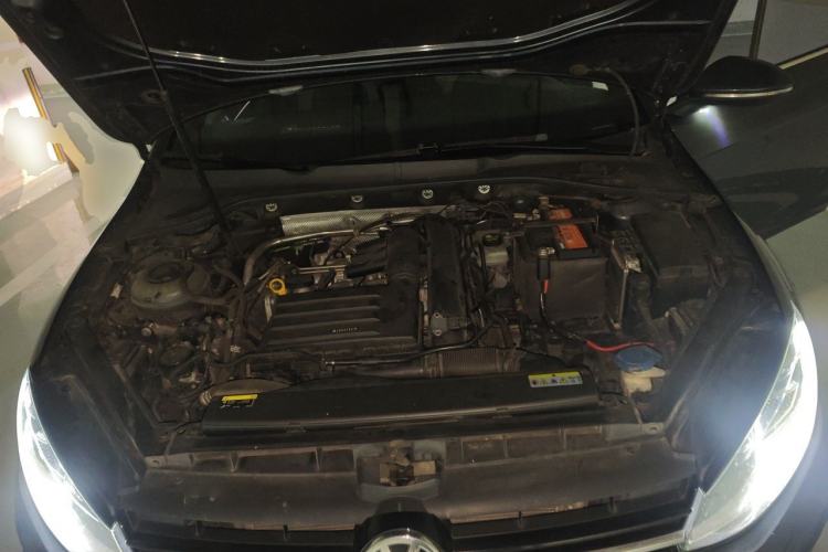Used Volkswagen Golf 2020 Charming Edition 280TSI DSG R-Line Engine Bay