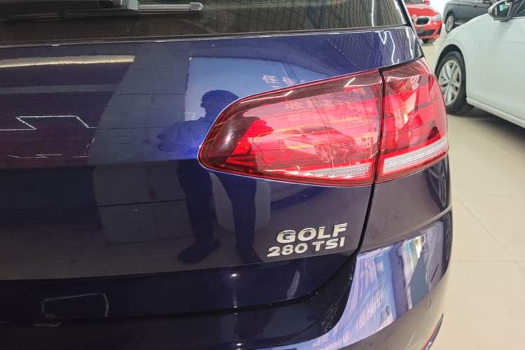 Used Volkswagen Golf 2020 Zhiai Edition 280TSI DSG Comfort Model Exterior 3