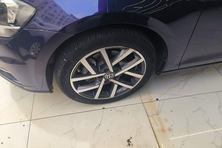 Used Volkswagen Golf 2020 Zhiai Edition 280TSI DSG Comfort Model Exterior 4