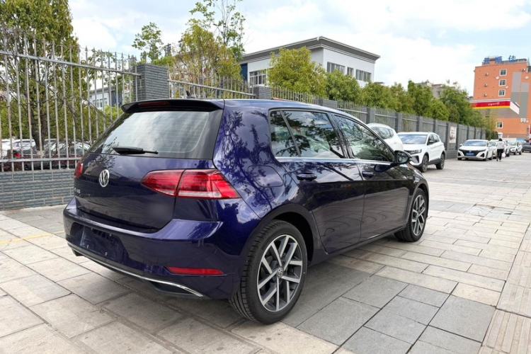 Used Volkswagen Golf 2020 Zhiai Edition 280TSI DSG Comfort Model Exterior 4