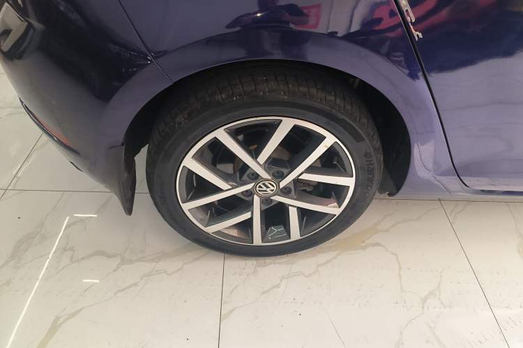 Used Volkswagen Golf 2020 Zhiai Edition 280TSI DSG Comfort Model Exterior 5