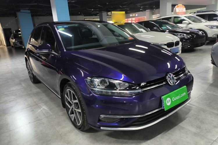 Used Volkswagen Golf 2020 280TSI DSG Comfort Version Front Right 45 Deg